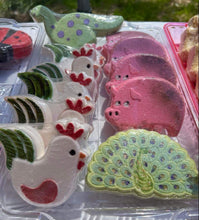 Load image into Gallery viewer, Bath Bombs- Farm Animals