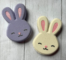 Load image into Gallery viewer, Bath Bomb- Woodland Animals