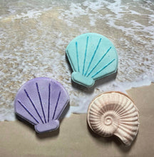 Load image into Gallery viewer, Bath Bombs- Sand, Sea, and Summer time