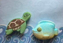 Load image into Gallery viewer, Bath Bombs- Sand, Sea, and Summer time