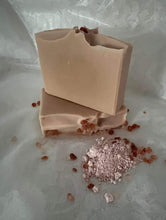 Load image into Gallery viewer, Calamine Lotion