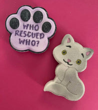 Load image into Gallery viewer, Bath Bomb- Cats, Paws, and Dogs
