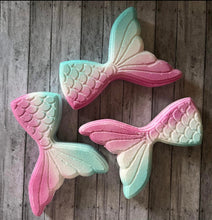 Load image into Gallery viewer, Bath Bomb- Unicorn&#39;s &amp; Mermaids
