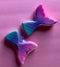 Load image into Gallery viewer, Bath Bomb- Unicorn&#39;s &amp; Mermaids
